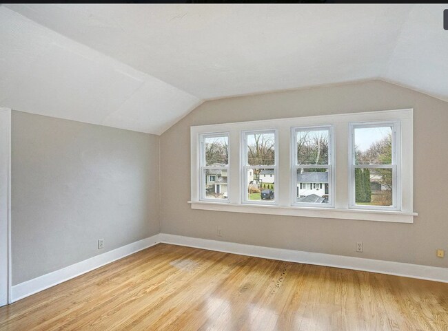 Foto del edificio - 901 Sarasota Ave SE