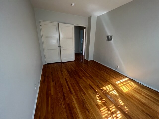 Foto del edificio - 1305 N Buena Vista St