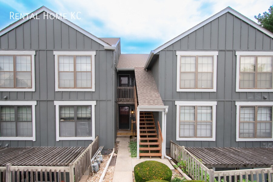 12846 W 110th Terrace, Overland Park, KS 66210 Condo for Rent in