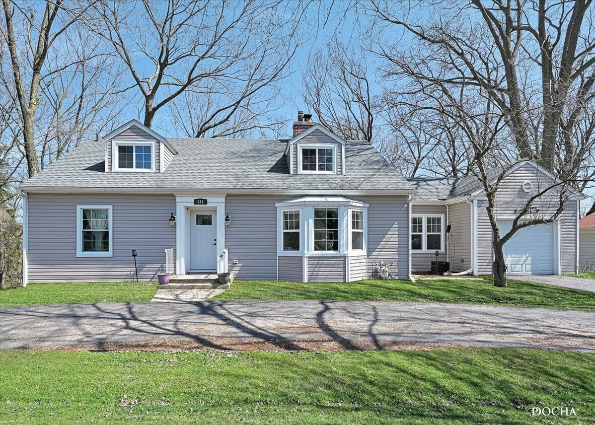 Primary Photo - 341 N Lincolnway St