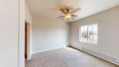 Bedroom - Marion Crossing Apartments