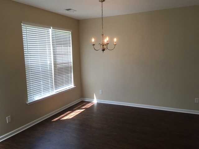 Building Photo - 201 Heritage Pky