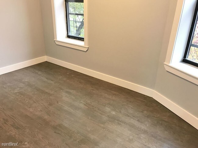 Building Photo - 715 Saint Johns Pl