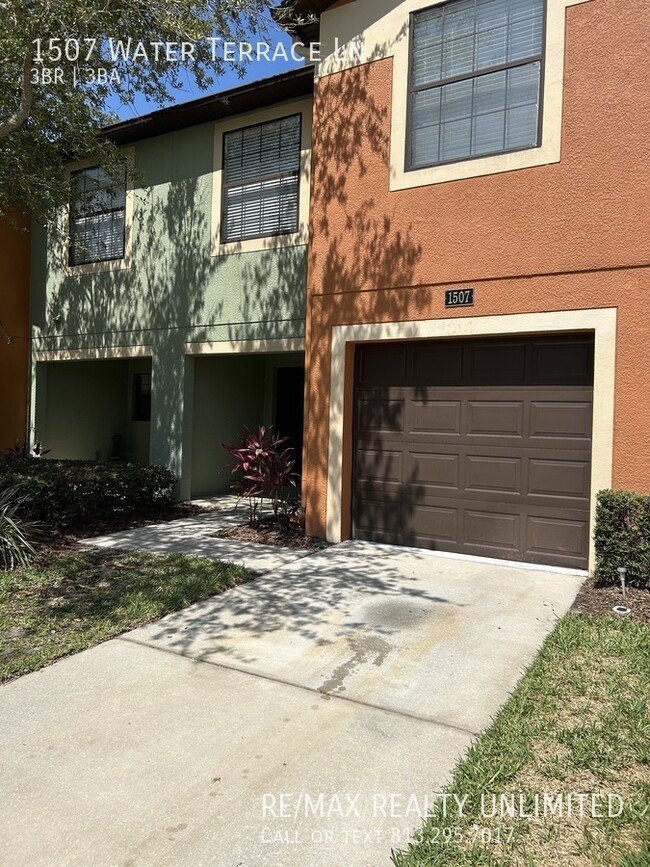 Foto del edificio - 1507 Water Terrace Ln Brandon 33511