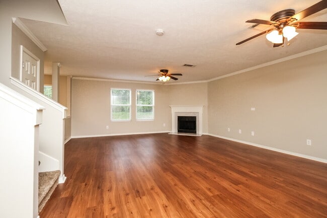 Building Photo - 109 Neville Ct