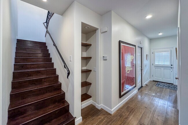 Foto del edificio - 4505 Carpinteria Ave