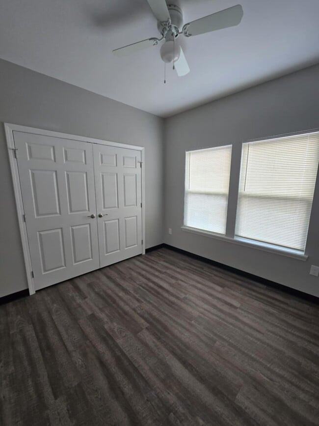 Building Photo - 1714 Sayers St