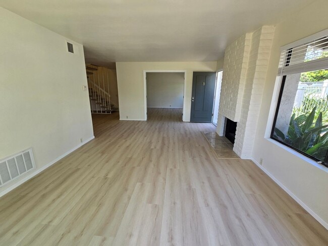 Building Photo - 7808 Camino Noguera