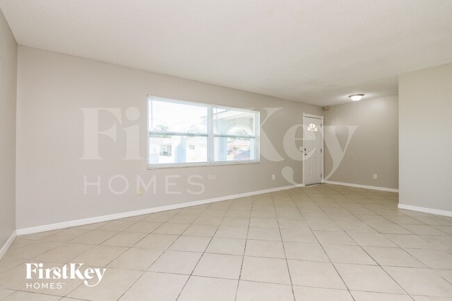 Building Photo - 6116 Bonnie Brook Blvd