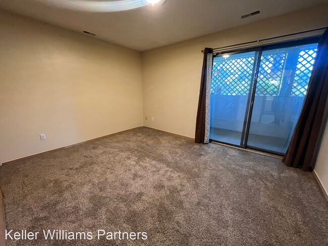 Building Photo - 2 br, 1 bath House - 1202 Firefly Cir