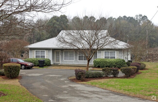 Cottages Of Glenda Apartments Tallahassee Fl Apartments Com