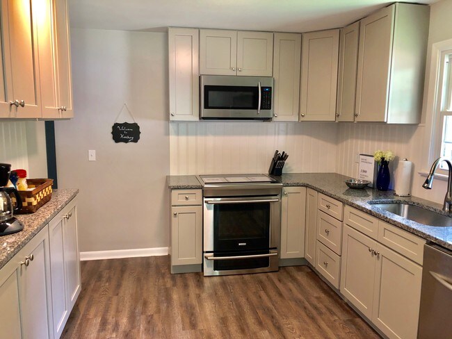 Cocina - 1380 Sand Hill Rd