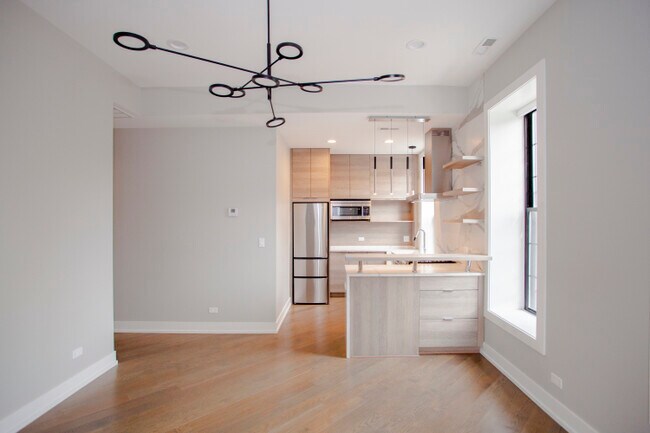 Foto del edificio - 1436 W Blackhawk St