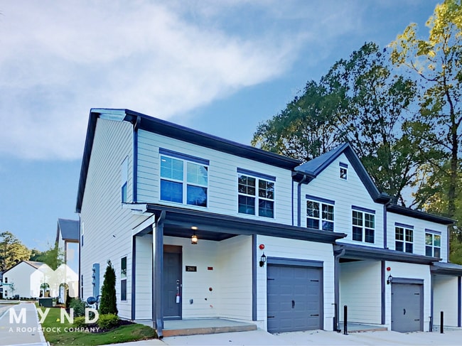 Building Photo - 2861 Regal Park Dr NW