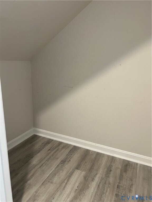 Foto del edificio - 3568 Perrins Hl Wy