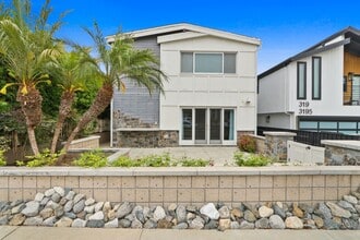 Building Photo - 317 Heliotrope Ave