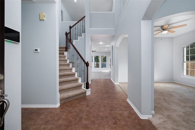 Foto del edificio - 14 Barker Ridge Ct