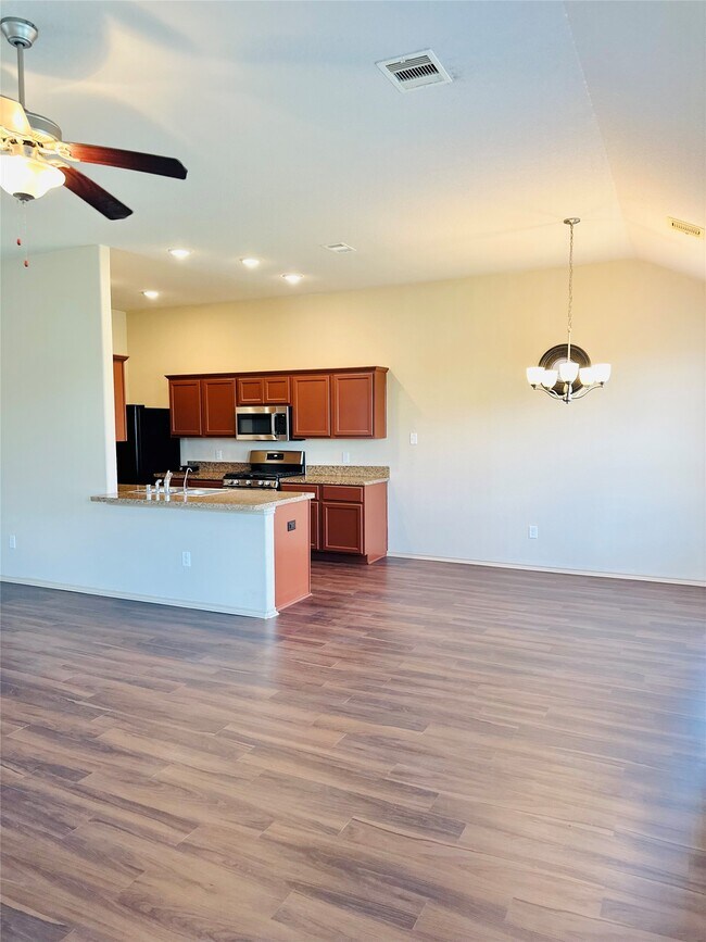 Foto del edificio - 5202 Lilac Hollow Ln
