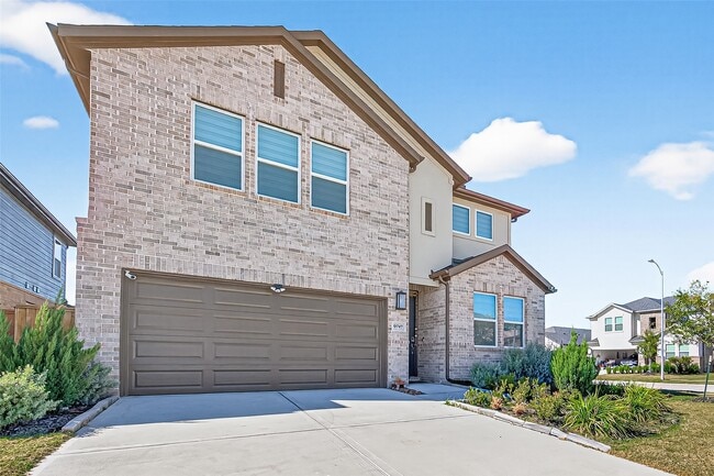 Building Photo - 9747 Pettus Crk Dr