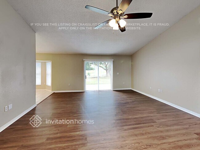 Foto del edificio - 7618 Habersham Dr