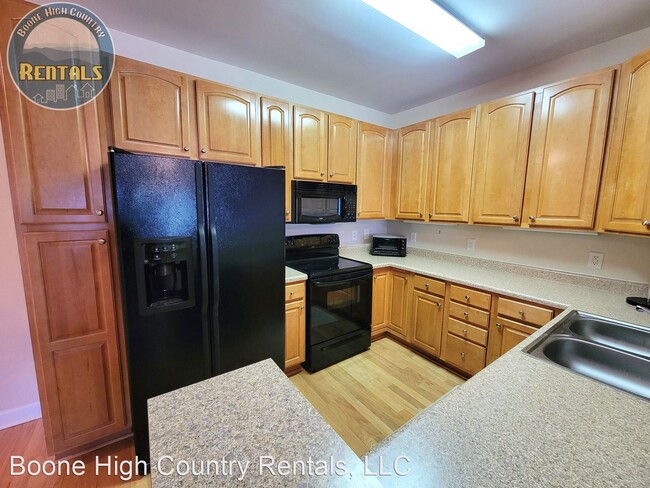 Foto del edificio - 3 br, 3 bath House - 186 Cecil Miller Rd U...