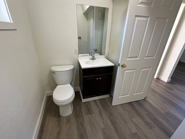 Foto del edificio - $1,000 Off First Months Rent!! Sparks 2 be...