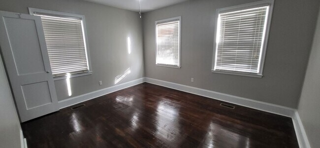 Foto del edificio - 2-Bedroom 1-Bath House