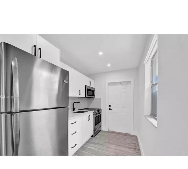 Foto del edificio - 7985 NW 12th Ct
