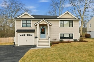 Building Photo - 8 Kerins Terrace