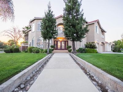 Building Photo - 2691 Castleview Dr