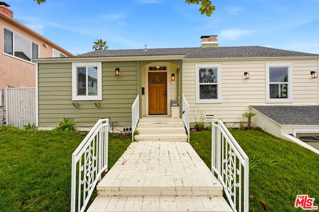 Building Photo - 5452 Harcross Dr