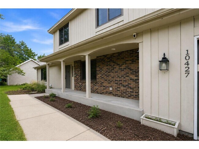 Foto del edificio - 10427 Brown Farm Cir