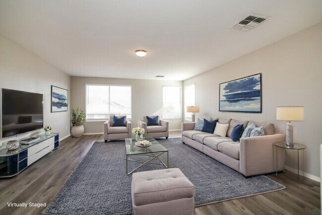 Foto del edificio - 21940 W Casey Ln