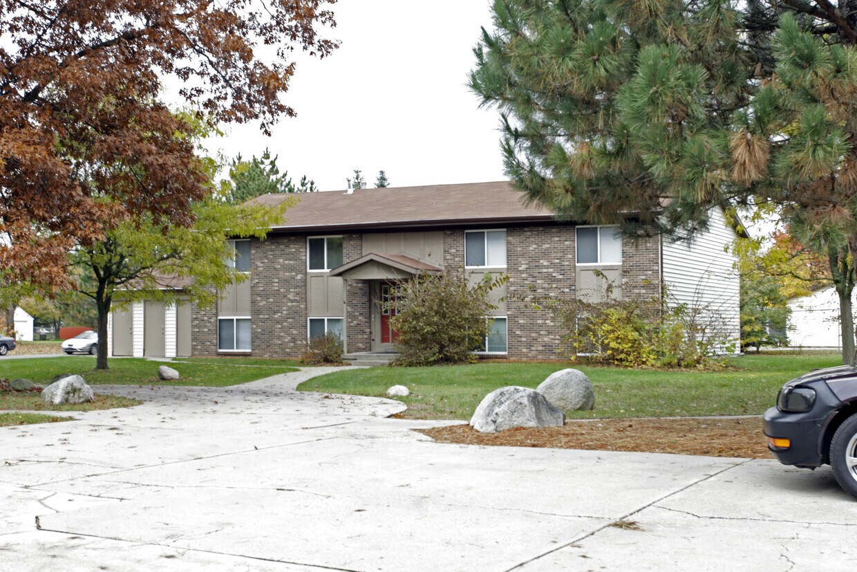 Primary Photo - 2950 Vineland Ave SE