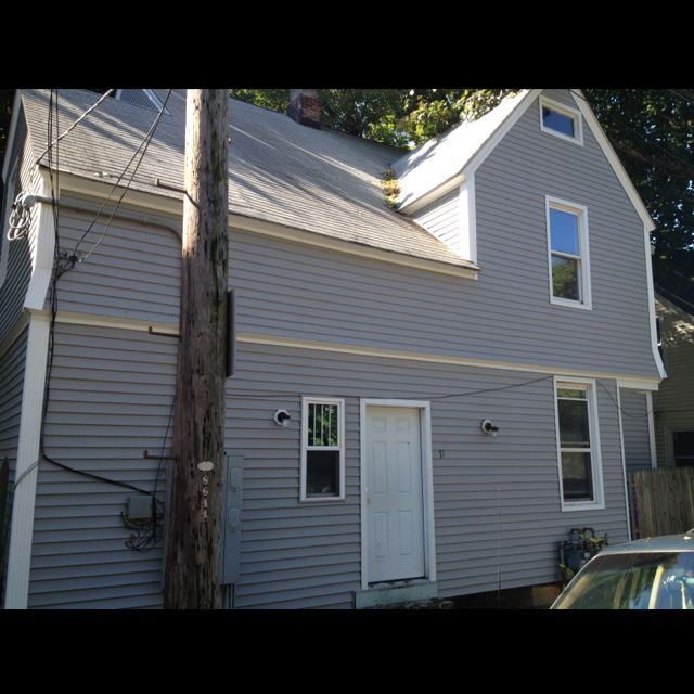 Building Photo - 71 Hillside Ave