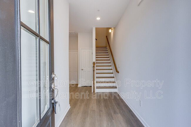 Building Photo - 2095 Tollgate Blvd