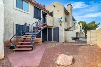 Building Photo - 2200 Venus Ave