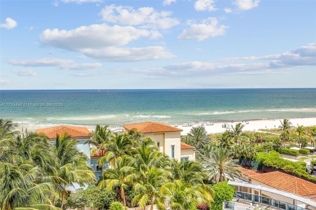Foto del edificio - 5959 Collins Ave