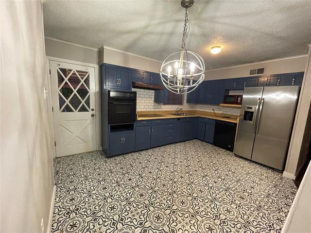 Building Photo - 812 Jackson St