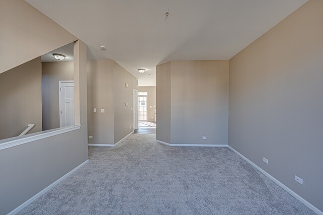 Building Photo - 3783 Bailey Rd