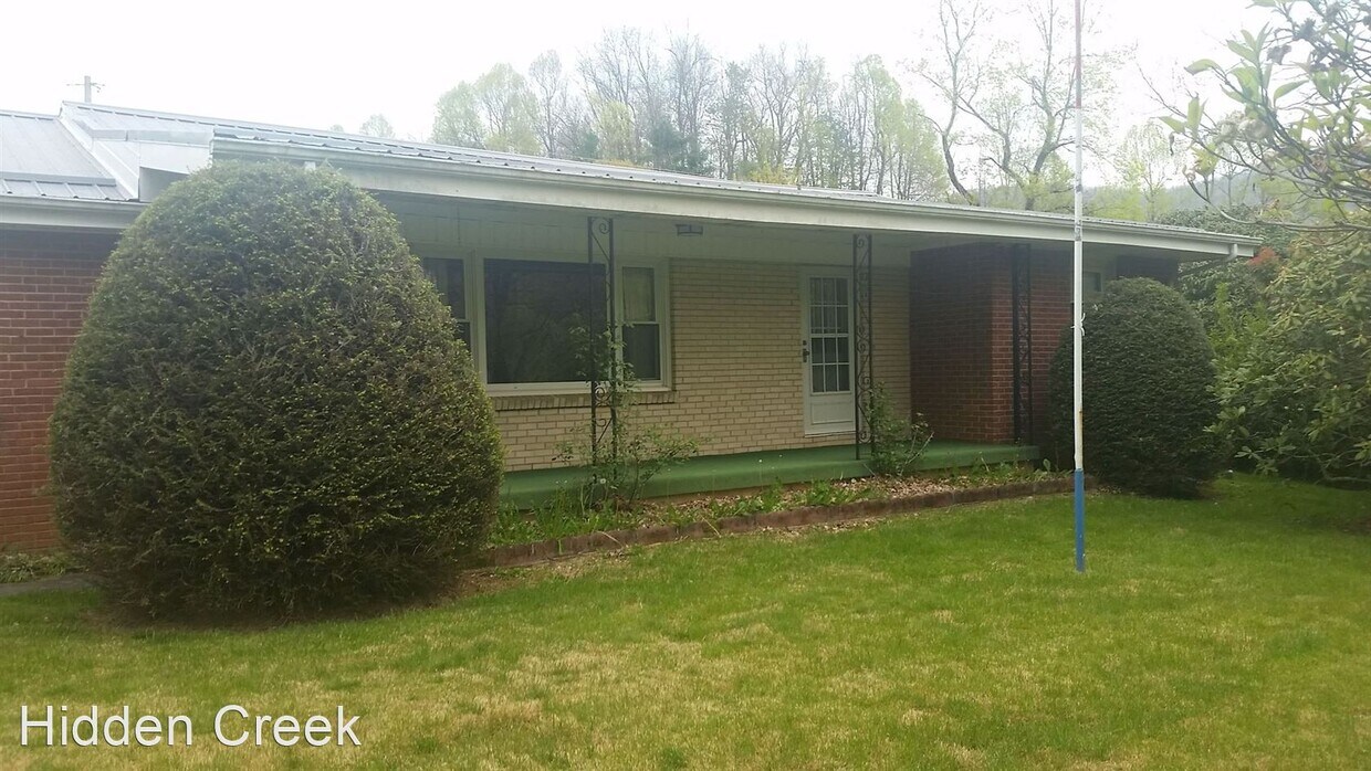 Primary Photo - 6 br, 2 bath House - 147 Clyde Townsend Road