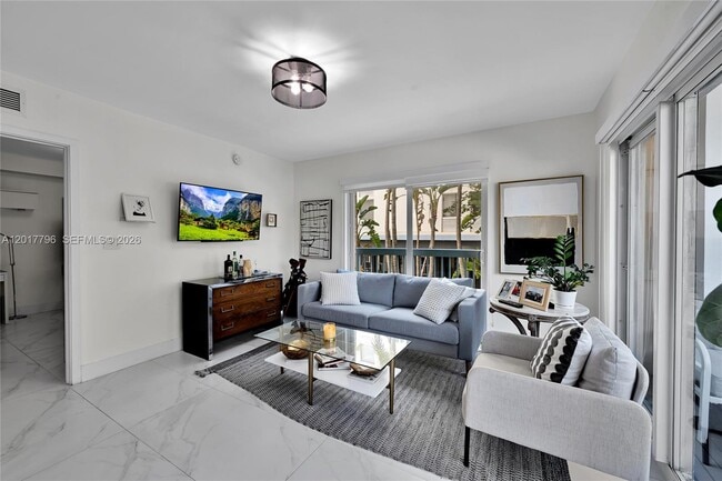 Foto del edificio - 2740 SW 28th Terrace
