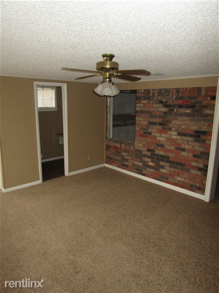 Building Photo - 5101 Rolling Fields Dr