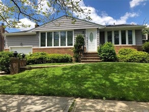 Building Photo - 544 Cedarwood Dr