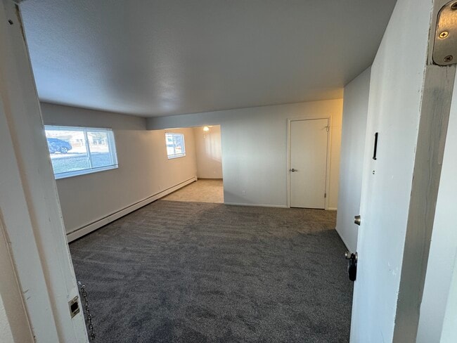 Living room - 376 Jefferson St