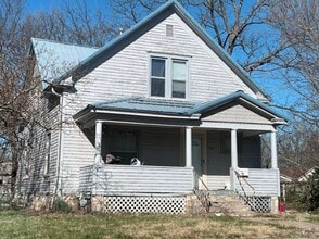 Building Photo - 125 S Wilson Ave