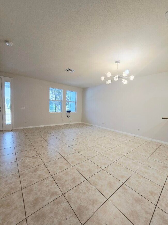 Foto del edificio - 1248 Turnbridge Dr