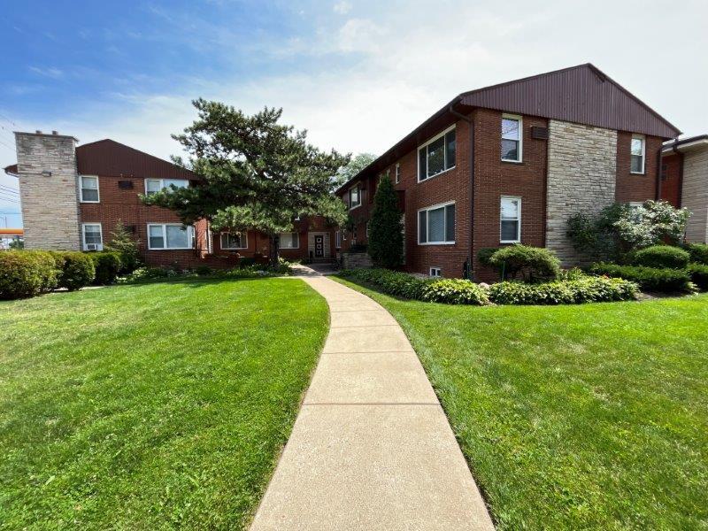 Primary Photo - 1531 Bonnie Brae