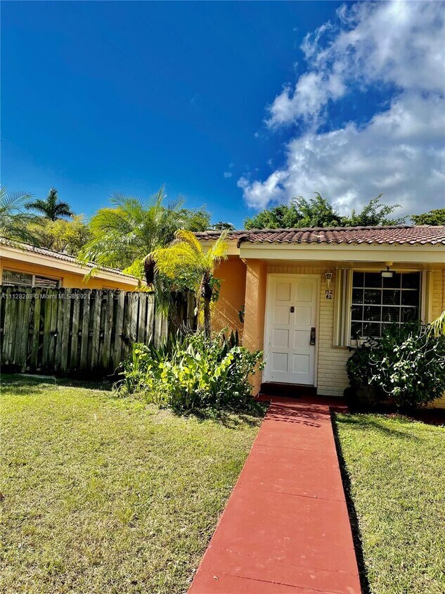 Primary Photo - 17242 SW 94th Ave