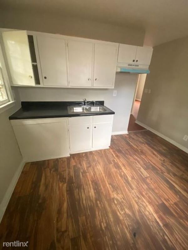 Foto del edificio - 2 br, 1 bath House - 1413 Hateras Ave